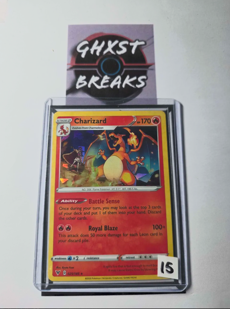 Charizard 025/185 - Vivid Voltage Holo Rare Pokémon Card